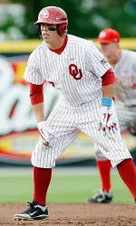 Baseball Closes Regular Season at Baylor