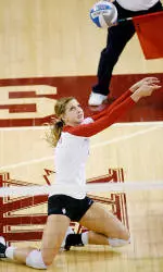 Volleyball Travels to No. 5 Texas