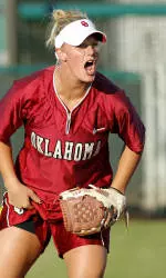 No. 9 OU Edges South Carolina, 2-1