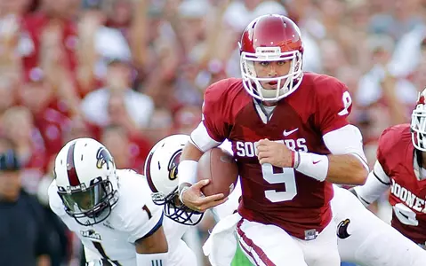 Sooners Shut Out Warhawks 34-0