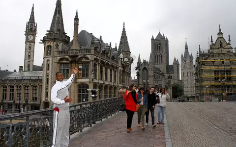 Men's Basketball Arrives in Europe