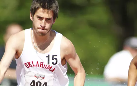 Cross Country Men Take First in Missouri
