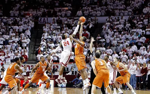 Single-Game Hoops Tickets on Sale Now