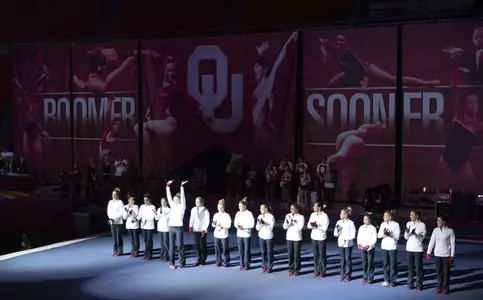 Women's Gymnastics Maintains No. 1 Ranking