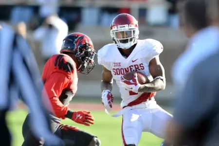 Sooners Fight for Bounce Back Win