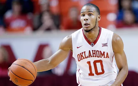 Sooners Rebound with 90-68 Win