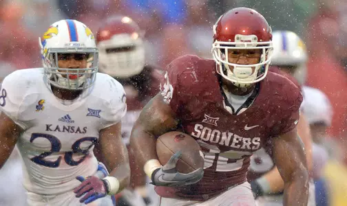 Perine Attends Campbell Award Ceremony