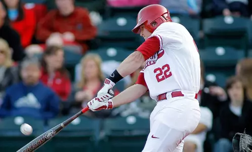 Baseball Sweeps Belmont With 10-1 Win