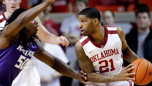 Sooners Roll to 20th Win of Season