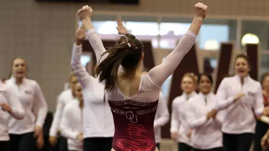 Strong Weekend Lifts Sooners to No. 2