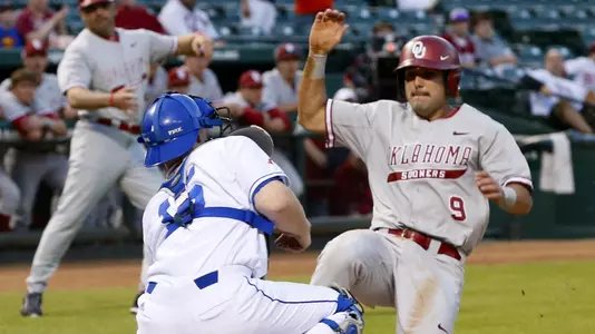 Alspaugh Homers in 10th to Beat UTA