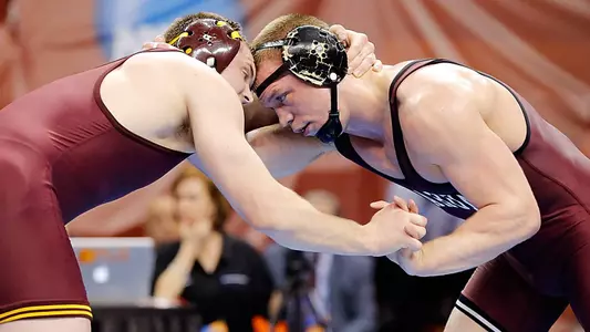 Howe Punches Ticket to NCAA Finals