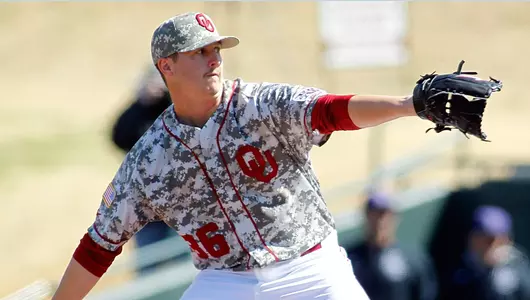 Baseball in Big 12 Series at KU