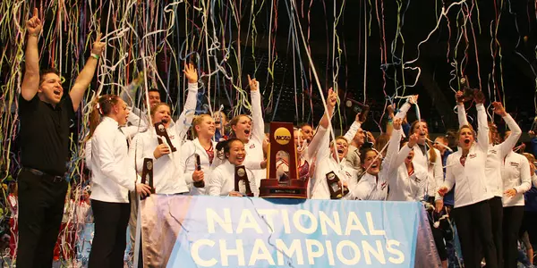 Gymnastics Invites Fans to Open Practice