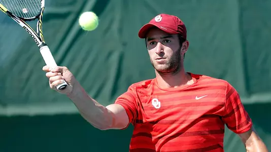 Sooners Advance to Sunday's Second Round