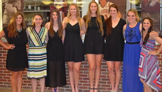 Team Awards Handed Out at Annual Banquet