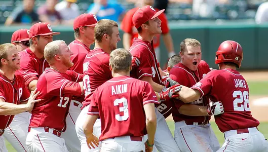 Sooners Rally in Ninth to Stay Alive