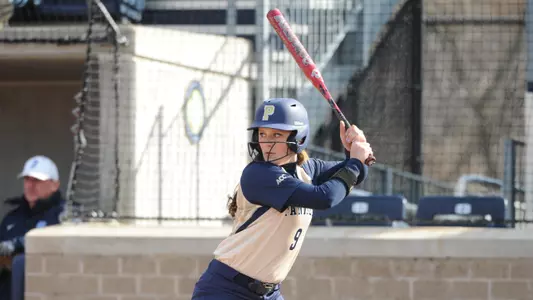 Softball Welcomes Transfer Tori Nirschl
