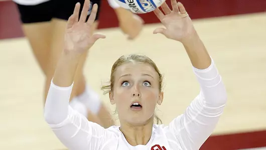 Sooner Attack Impressive in Four-Set Win