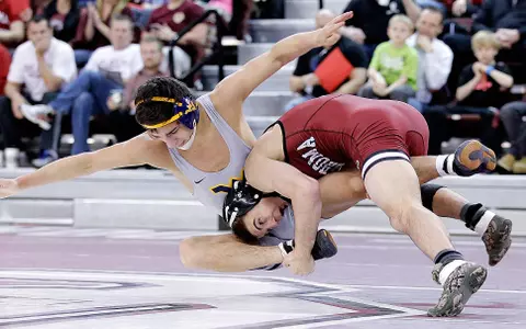 Sooners Start Big 12 Action with 25-13 Win