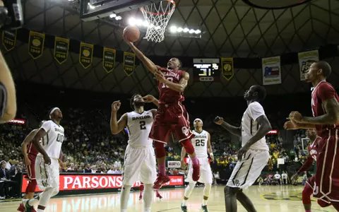 No. 19 Sooners Fall at No. 21 Baylor, 69-58