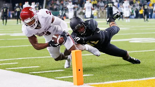 Sooners Hand Bears First Loss