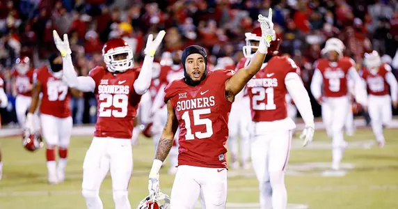 Sanchez Named Big 12 Defensive Player of the Week