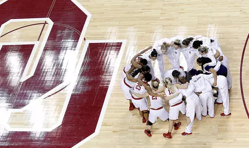 Sooners At Iowa State Tuesday