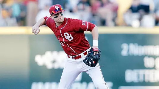 OU Baseball Splits Doubleheader