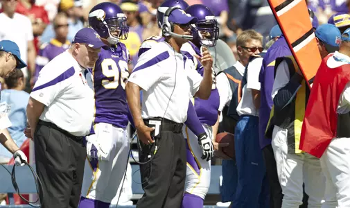 Diron Reynolds Named Defensive Line Coach