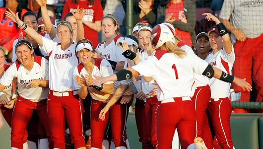 Eight-Run Fourth Sends OU Past Iowa
