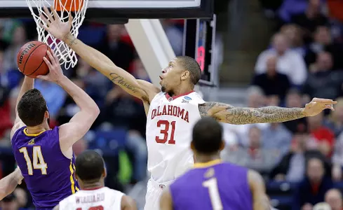 Sooners Take on Dayton in Third Round
