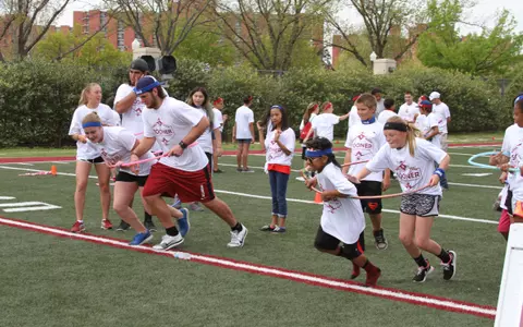 Sooners Host Nike N7 Event