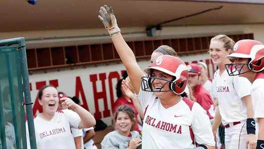 Miller's Walkoff Completes Comeback Win