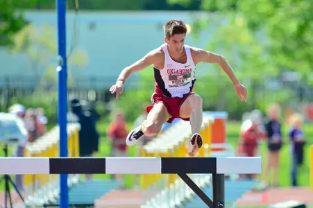 Doughty Repeats as Steeplechase Champion