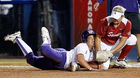OU Beats Washington, Reaches WCWS Finals