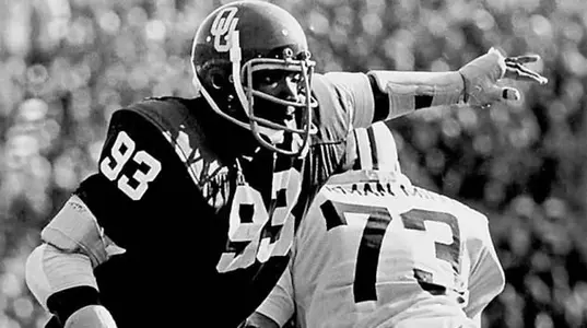 Four Sooner Legends Honored by FWAA
