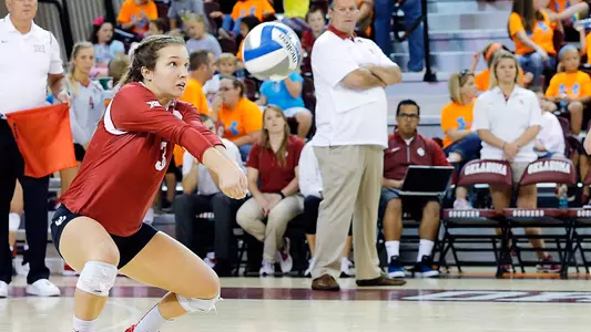 Volleyball Takes Down Terps in Four