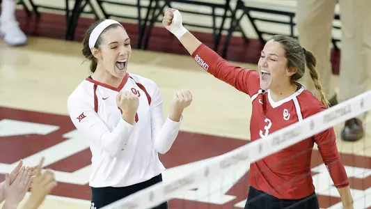 Volleyball Back in Action Saturday in Waco