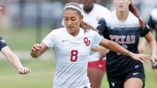 Escobedo Captures Freshman of the Week Honors