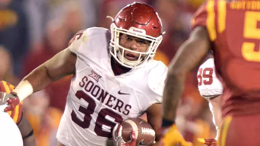 Flowers Carries Sooners to Victory