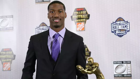 Westbrook Wins OU?s First Biletnikoff Award