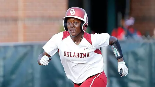 Knighten's Big Day Pushes OU to Victory