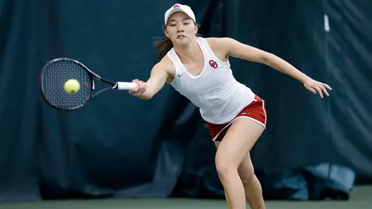 Sooners Shut Out Iowa on Sunday