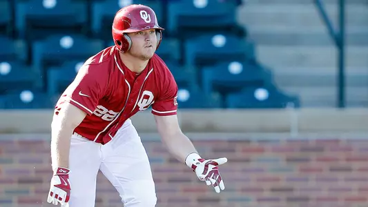 Long Ball Lifts Sooners Past Bears