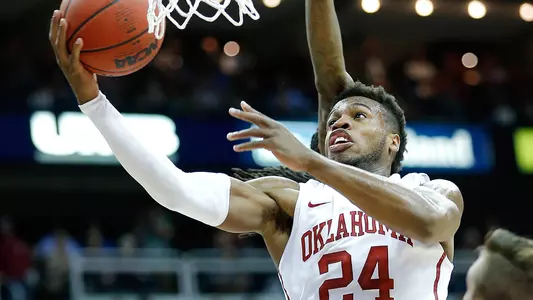 Hield's 39 Pushes OU Past Iowa State