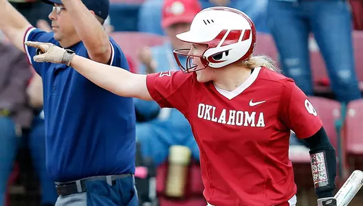 Sooners Fall in Extras to Minnesota