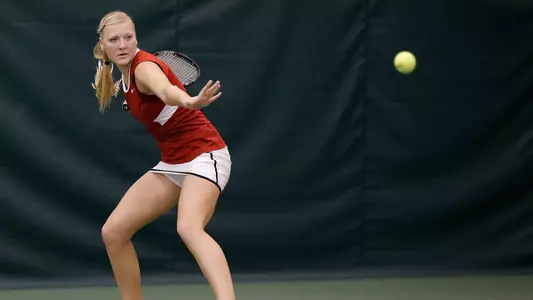 Oklahoma Tops the Mountaineers, 4-0, in Norman