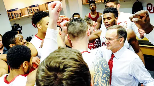OU and Oregon to Battle for Final Four Berth