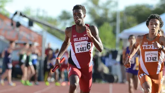 Sooners Split for Season?s Third Weekend